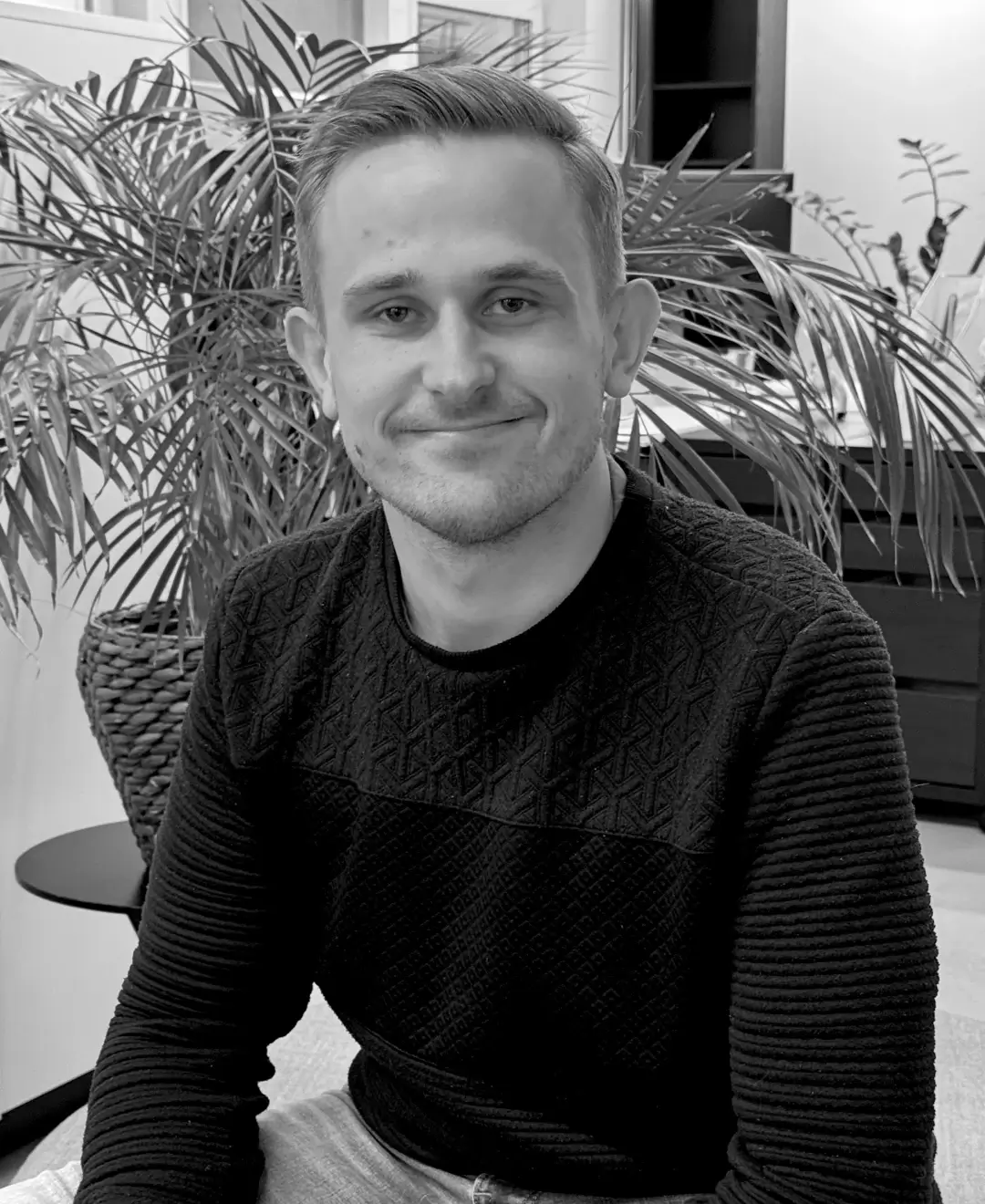 Christopher Nilsson, Sales