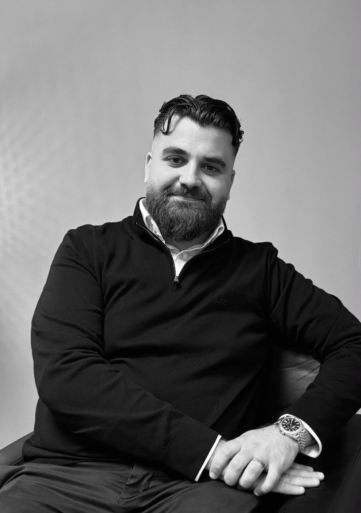Lavin Barzani, Purchase manager